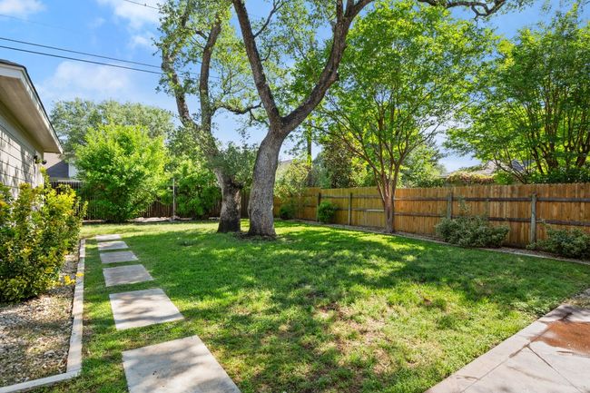 9417 Hopeland Dr, House other with 3 bedrooms, 3 bathrooms and 4 parking in Austin TX | Image 34