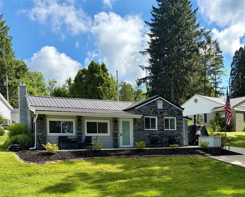 11798 Oakmere Pl, Conneaut Lake, PA, 16316-4032 | Card Image