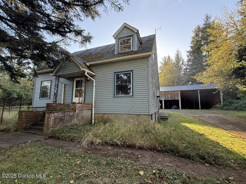 34662 Airport Lane, Warrenton, OR, 97146 | Card Image