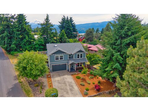 1155 Rodeo Dr, White Salmon, WA, 98672-8977 | Card Image