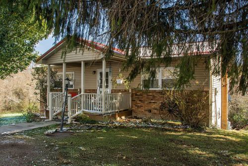 16300 Bryson Rd, Millfield, OH, 45761-9626 | Card Image