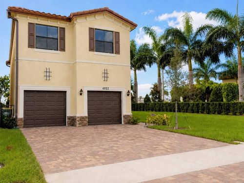 4822 Nw 56th Ct, Tamarac, FL, 33319-2812 | Card Image