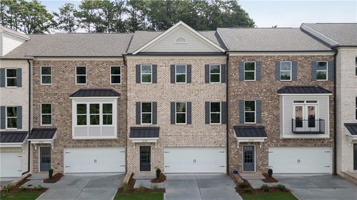 2739 Hallwood Ln, Suwanee, GA, 30024-2961 | Card Image