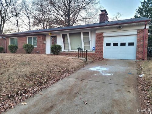 955 Jeanerette Dr, University City, MO, 63130-2719 | Card Image