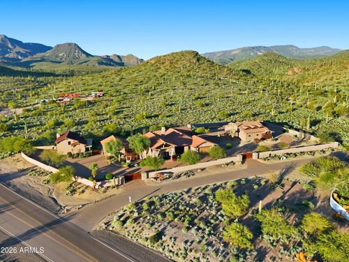 42531 N Spur Cross Rd, Cave Creek, AZ, 85331-7543 | Card Image