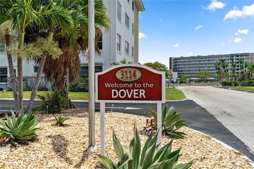 apt-203-3114 59th St S, Gulfport, FL, 33707-5753 | Card Image