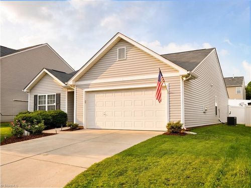 3929 Foliage Drive, Winston-Salem, NC, 27101 | Card Image