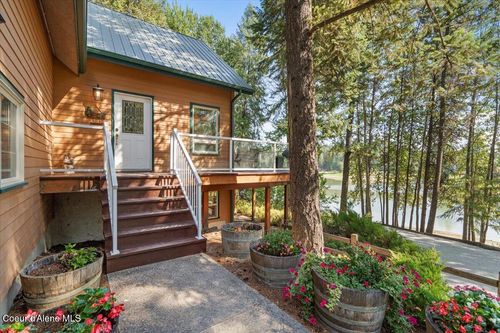188 Sans Souci Dr, Blanchard, ID, 83804-5038 | Card Image