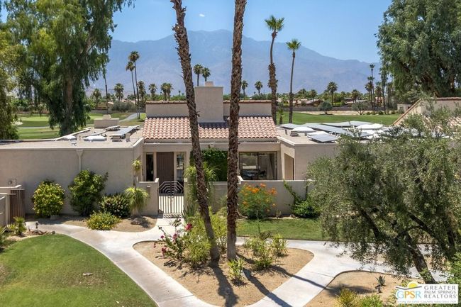 630 Hospitality Dr, Condo with 3 bedrooms, 3 bathrooms and 2 parking in Rancho Mirage CA | Image 5