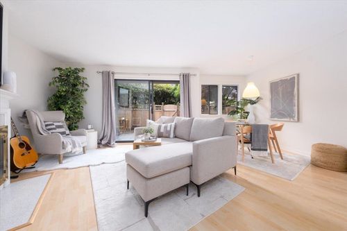 6-251 W 14th St, North Vancouver, BC, V7M1P4 | Card Image