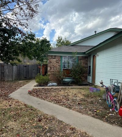 700 & 702 Greenlawn, Round Rock TX | Image 1