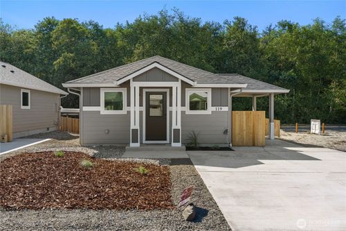 119 7th St Sw, Long Beach, WA, 98631-3783 | Card Image