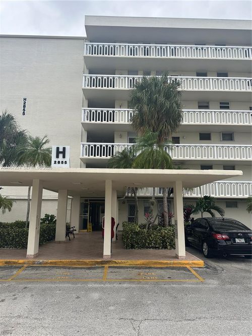 apt-h411-2855 Leonard Dr, Aventura, FL, 33160-3942 | Card Image