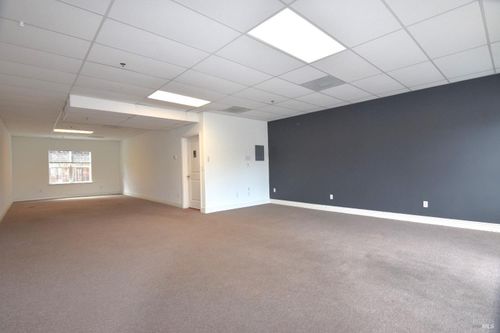 c-1254 Broadway None, Sonoma, CA, 95476 | Card Image