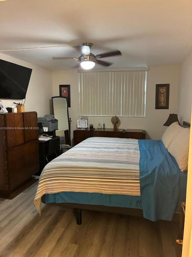 APT-504 - 1100 Colony Point Cir, Condo with 2 bedrooms, 2 bathrooms and null parking in Pembroke Pines FL | Image 12