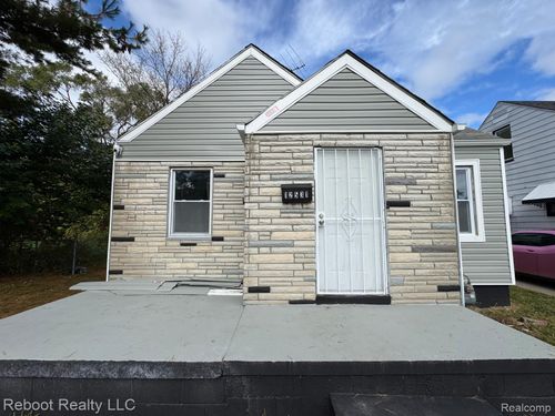 12531 E State Fair St, Detroit, MI, 48205-1665 | Card Image