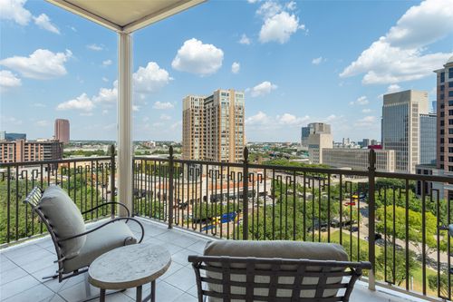 1001-2525 N Pearl St, Dallas, TX, 75201-2230 | Card Image