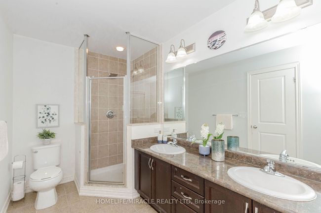 9 Dufay Rd, House attached with 4 bedrooms, 4 bathrooms and 3 parking in Brampton ON | Image 17