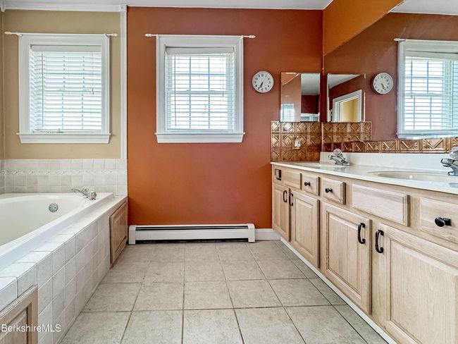 432 Grange Hall Rd, House other with 4 bedrooms, 3 bathrooms and null parking in Dalton MA | Image 20
