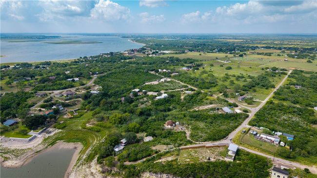 100 Vista 11 Ln, House other with 2 bedrooms, 2 bathrooms and 7 parking in Sandia TX | Image 32