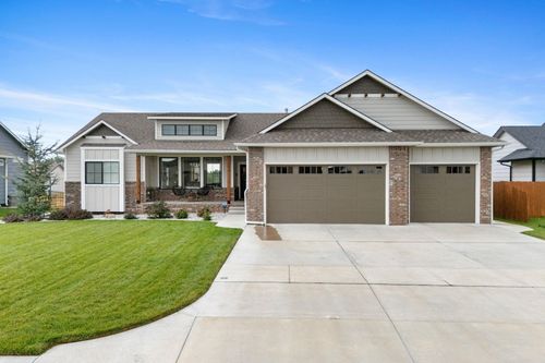 290 S Wellcrest Ct, Goddard, KS, 67052-2500 | Card Image