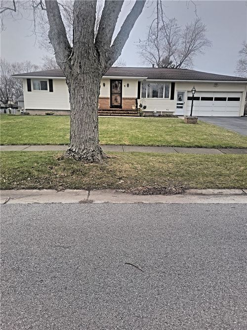 9 Iland Drive, Gates, NY, 14624 | Card Image