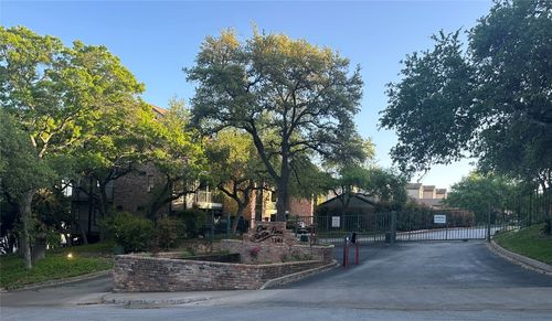 1-323-1741 Spyglass Dr, Austin, TX, 78746-7953 | Card Image