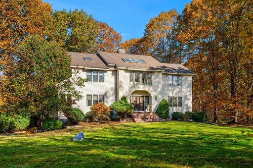 50 Page Ln, Hampstead, NH, 03841-2159 | Card Image