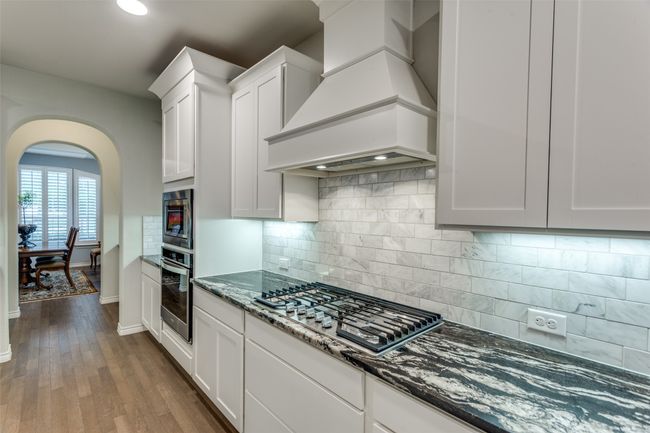 9724 Mountain Laurel Trl, House other with 4 bedrooms, 4 bathrooms and null parking in Crowley TX | Image 12