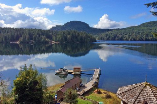 1 Seekah Landing, Port Alberni, BC, V0R1B0 | Card Image