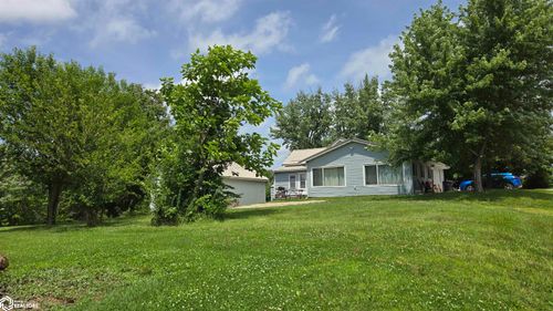 1304 Se Poplar St, Leon, IA, 50144-1847 | Card Image