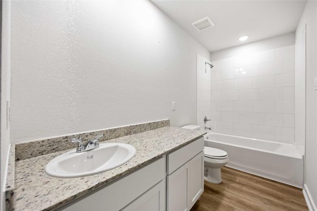 514 Tejas Village Pkwy, House other with 5 bedrooms, 3 bathrooms and 2 parking in Beasley TX | Image 22