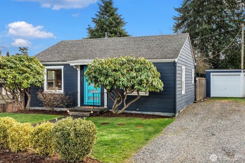 3707 SW Sw Thistle St, Seattle, WA, 98126-3633 | Card Image