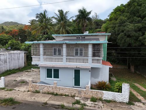 154-8 Comunidad San Pedro, Fajardo, PR, 00738 | Card Image