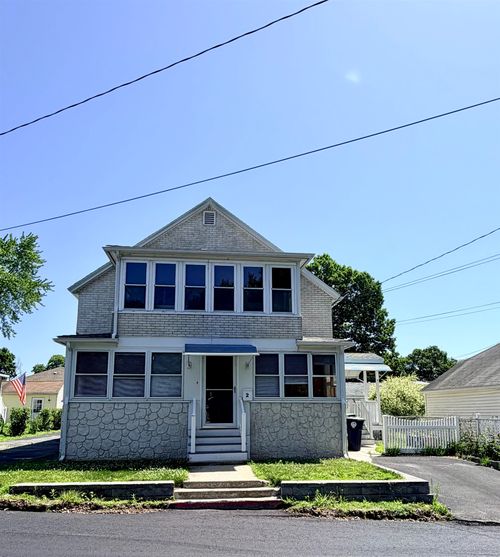 2 Tetreau St, Nashua, NH, 03060-4051 | Card Image
