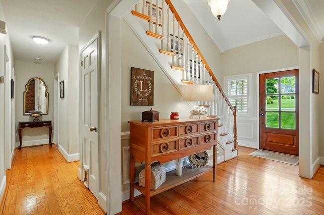 2025 Sagamore Rd, House other with 4 bedrooms, 3 bathrooms and null parking in Charlotte NC | Image 6