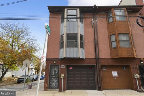 2111 N 18th St, PHILADELPHIA, PA, 19121-1624 | Card Image