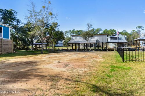 205 Youngswood Loop, Pass Christian, MS, 39571-2309 | Card Image