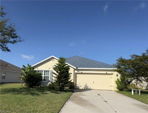 8330 Tortoise Isle Ct, LEHIGH ACRES, FL, 33972-4809 | Card Image