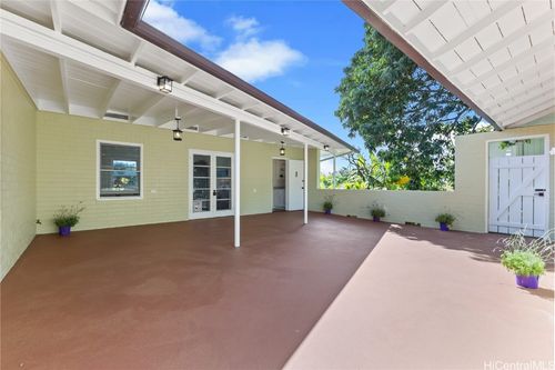 a-99-040 Nohua Place, Aiea, HI, 96701 | Card Image