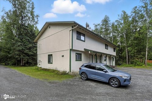 c1-21344 Songbird Dr, Chugiak, AK, 99567-5618 | Card Image