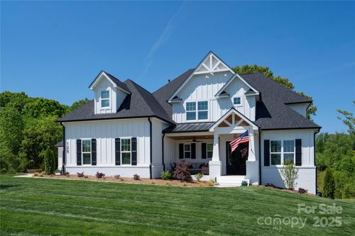 129 Ryleigh Dan Pl, Mooresville, NC, 28115-0139 | Card Image