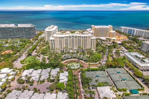 418-445 Grand Bay Dr, Key Biscayne, FL, 33149-1905 | Card Image