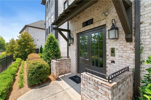 223 Britten Pass, Alpharetta, GA, 30009-4777 | Card Image