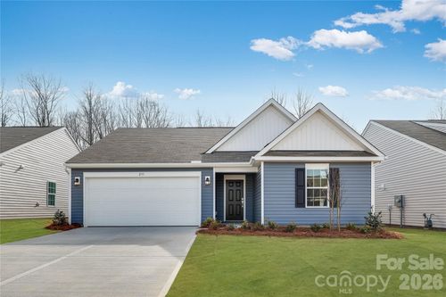 233 W 18th St, Kannapolis, NC, 28081-2342 | Card Image