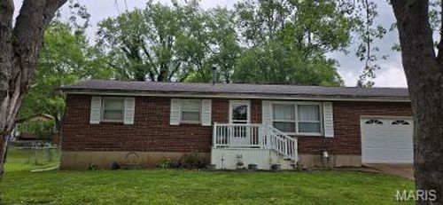 315 Smith St, Farmington, MO, 63640-2664 | Card Image