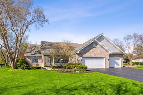 177 Titleist Trl, Poplar Grove, IL, 61065-7808 | Card Image