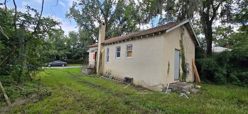 1307 E 42nd St, Savannah, GA, 31404-3423 | Card Image