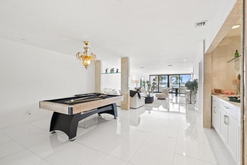 apt-th3f-529 S Flagler Dr, West Palm Beach, FL, 33401-5933 | Card Image