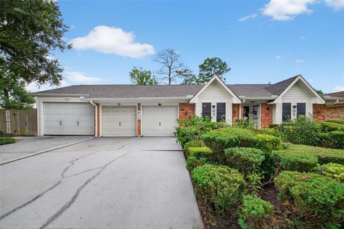 331 Haymarket Ln, Houston, TX, 77015-2543 | Card Image